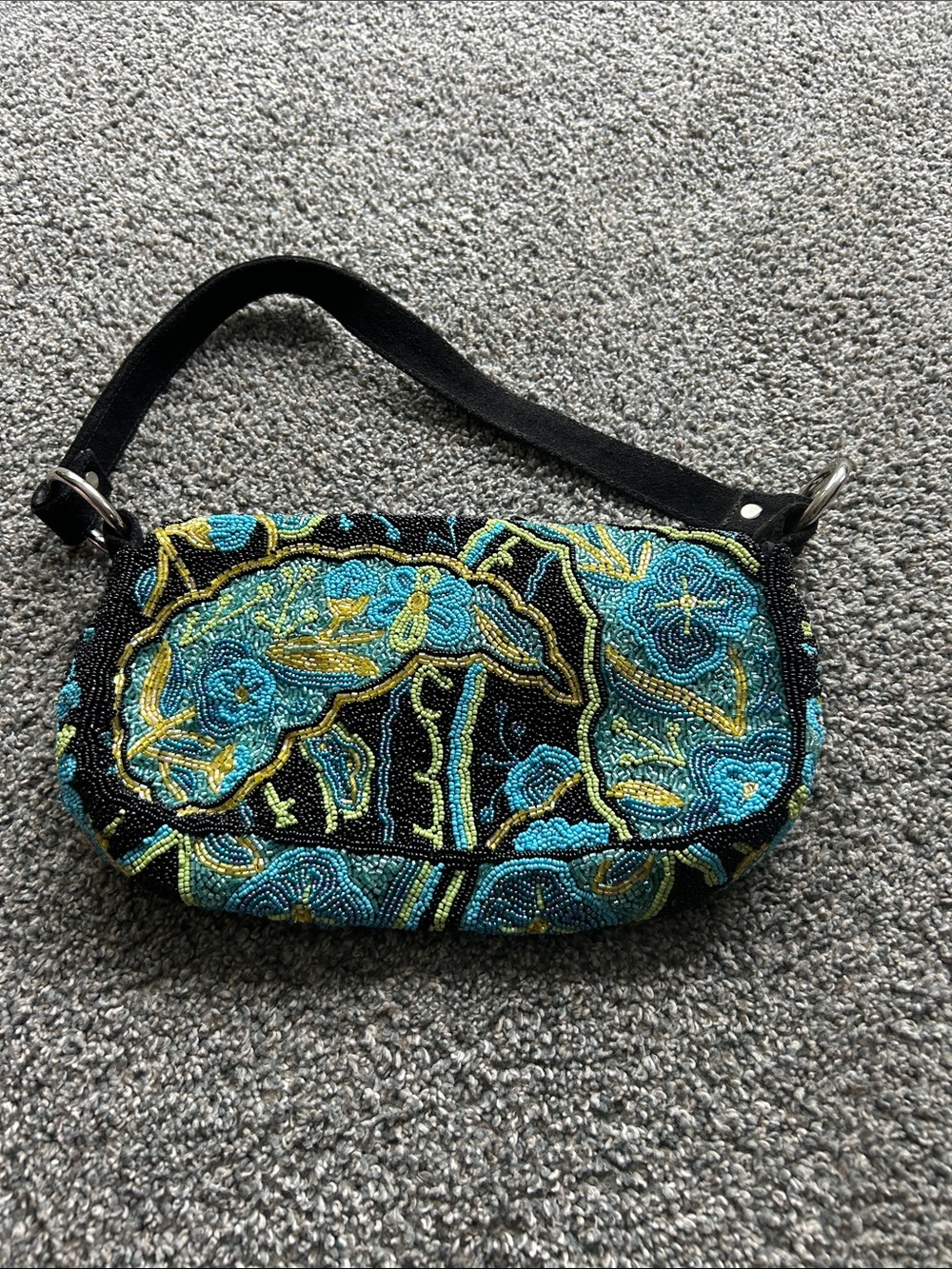 Beaded Floral Shoulder Bag in Black and Turquoise - Picture 2 of 3
